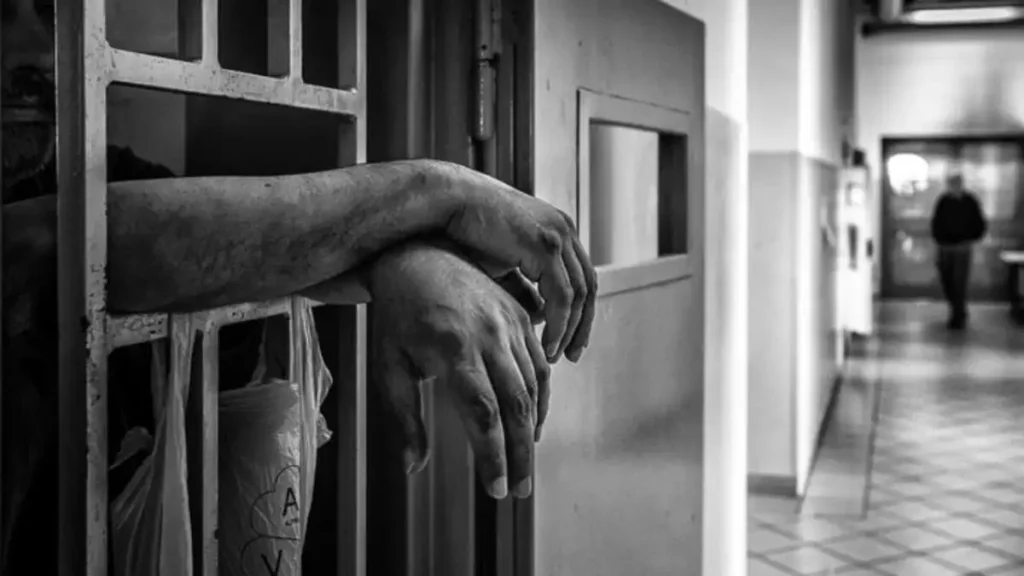 Detenzione domiciliare tossicodipendenti: legge in vigore