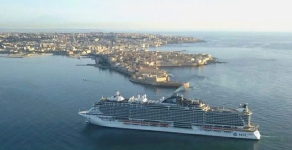 Isole minori schifani mai aumentate tariffe collegamenti reg